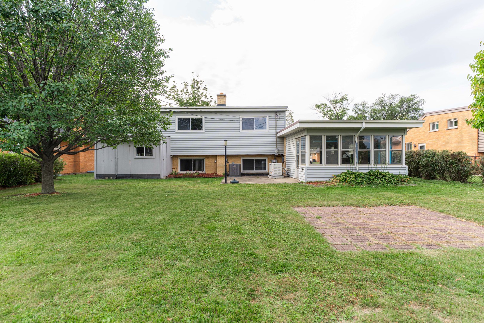 435 East Park Avenue Elmhurst IL 60126