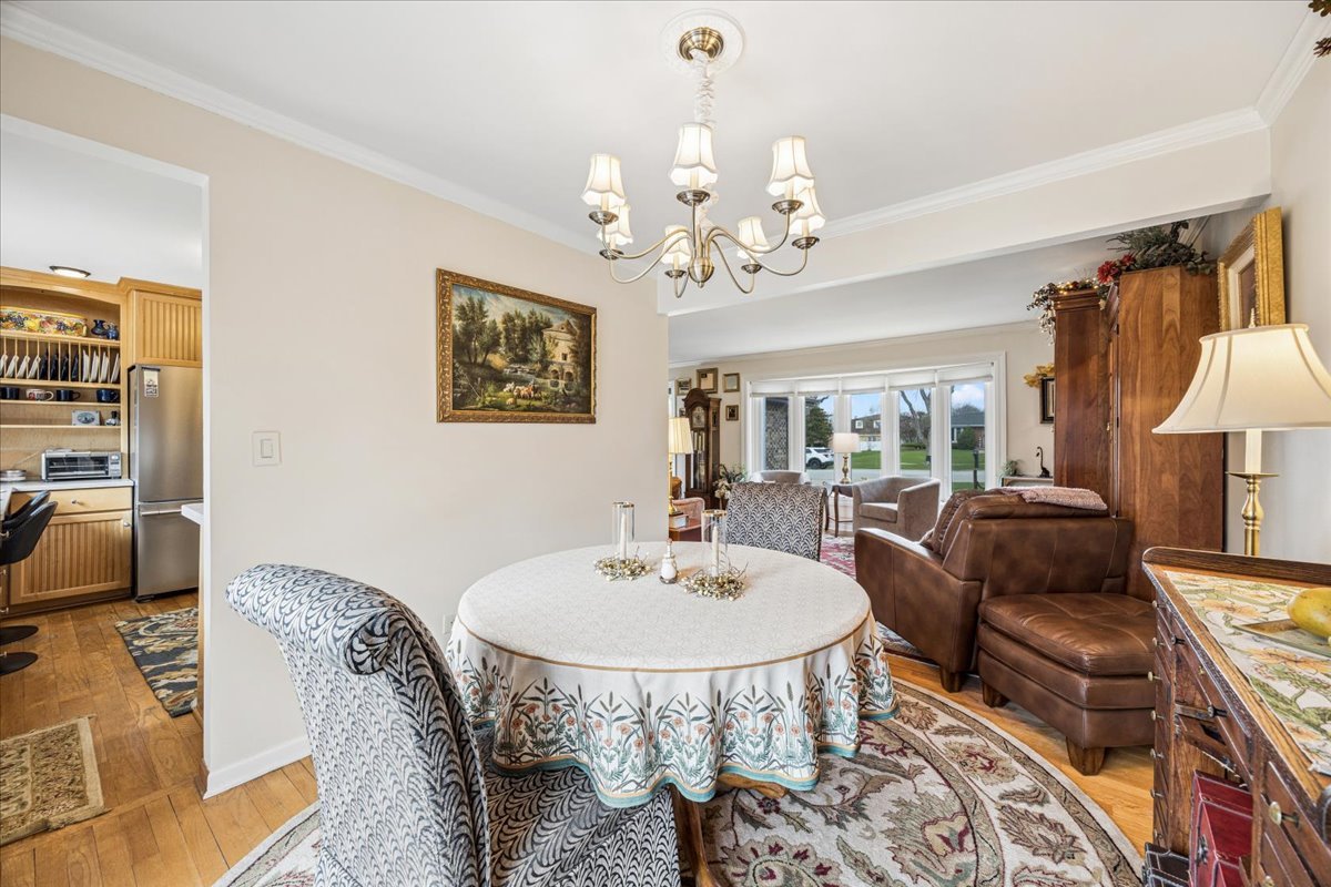 425 79TH Street Willowbrook IL 60527