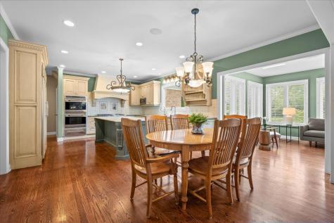 1310 Longmeadow Lane Lake Forest IL 60045