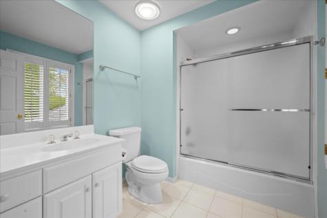 1310 Longmeadow Lane Lake Forest IL 60045