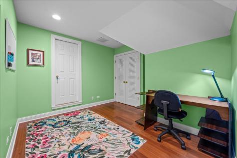 1310 Longmeadow Lane Lake Forest IL 60045
