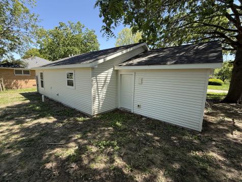 1106 Mitchem Drive Urbana IL 61801