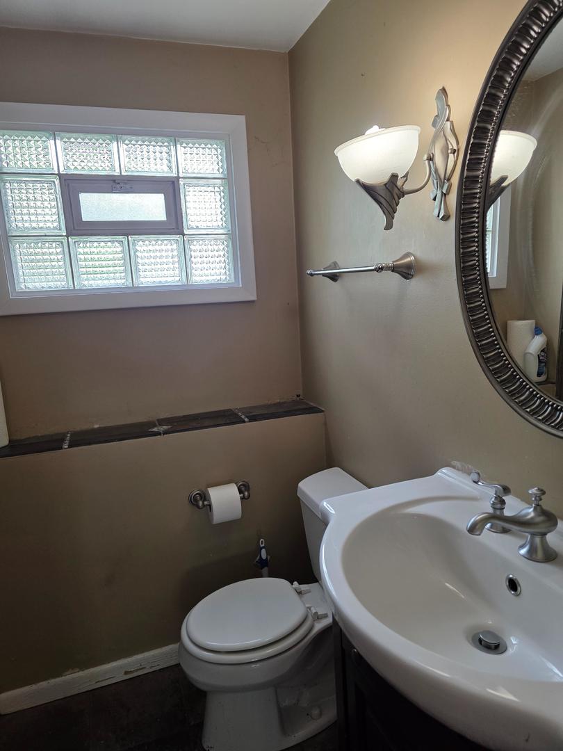 5787 North Clifford Avenue Chicago IL 60646
