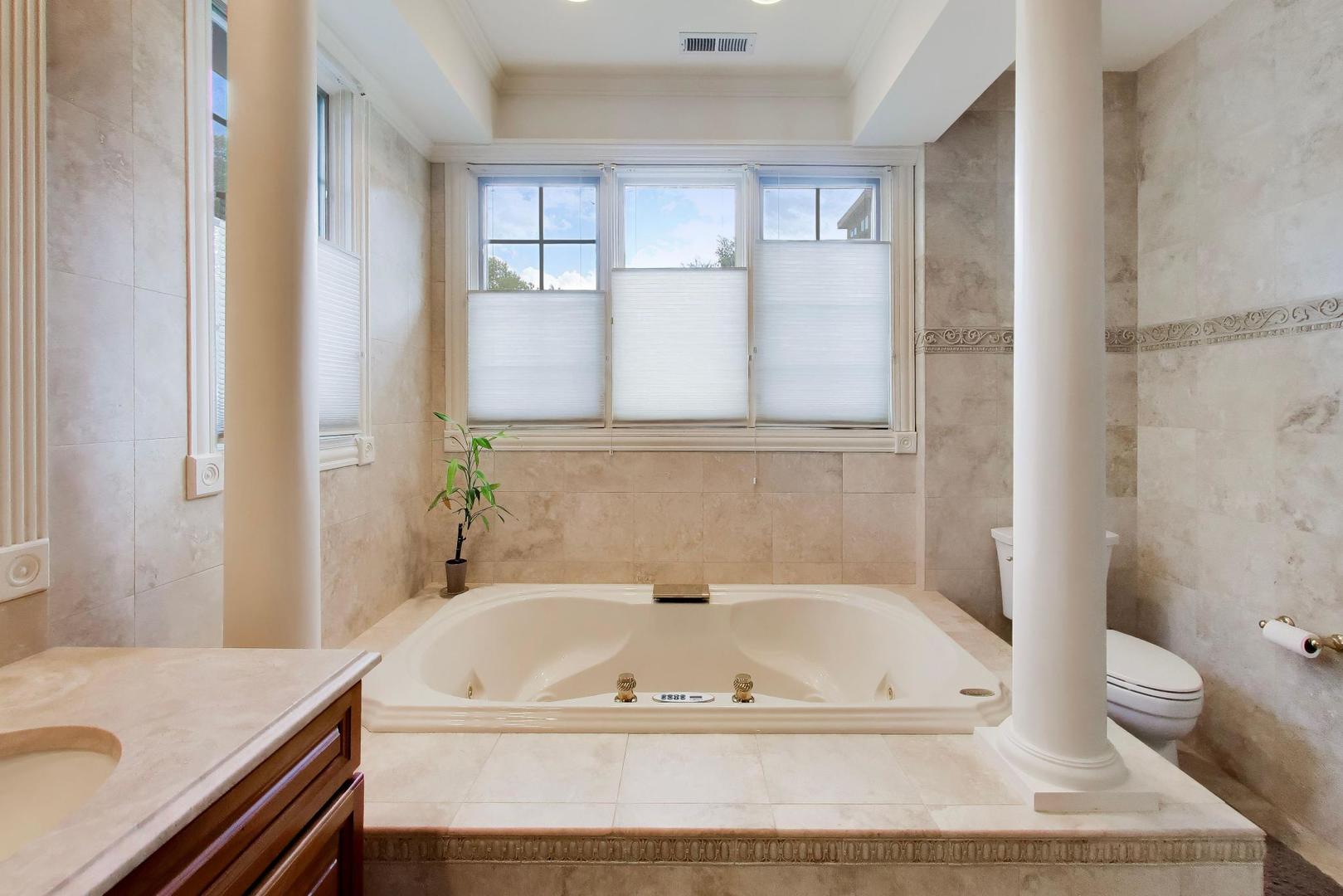 327 South Knight Avenue Park Ridge IL 60068