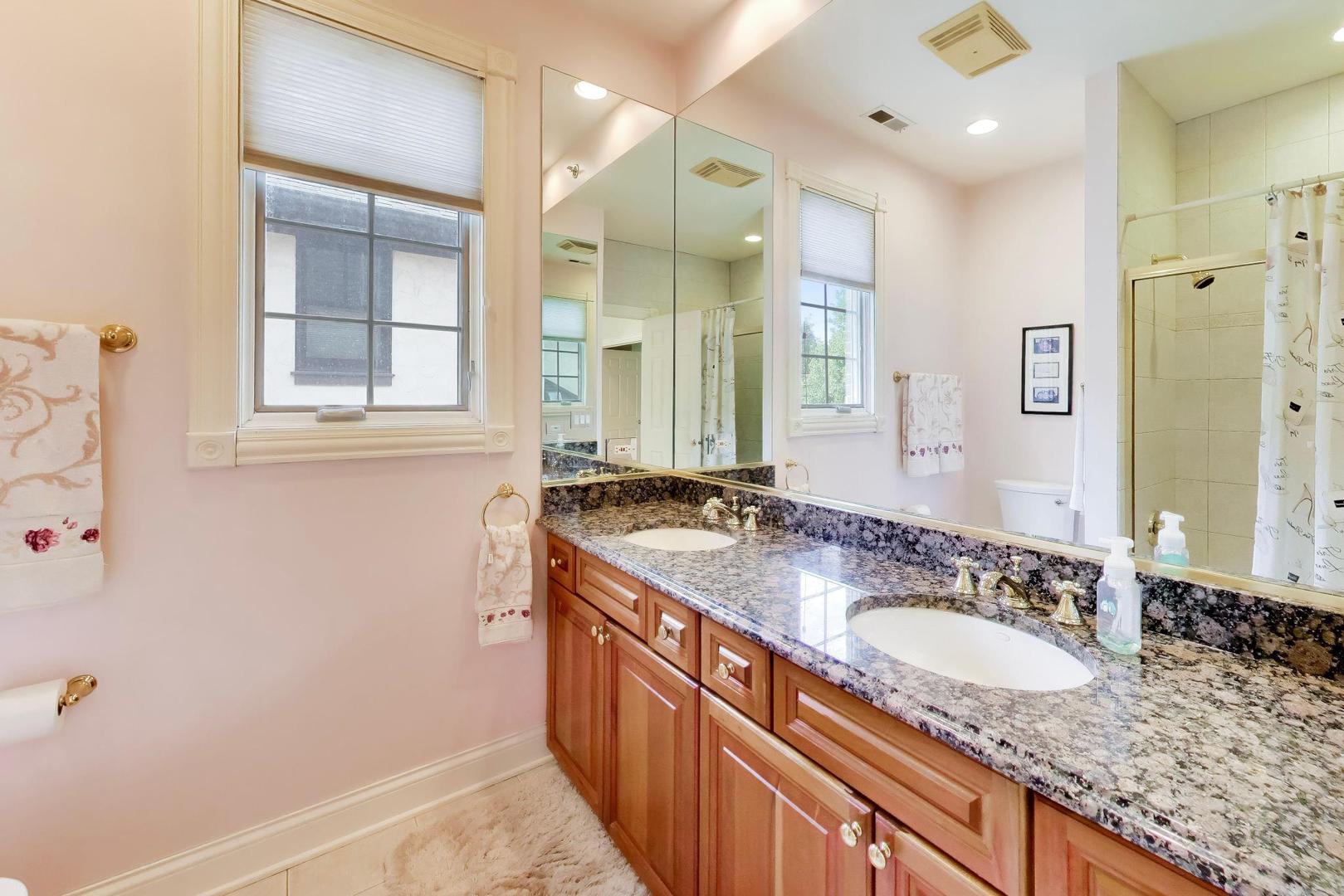 327 South Knight Avenue Park Ridge IL 60068