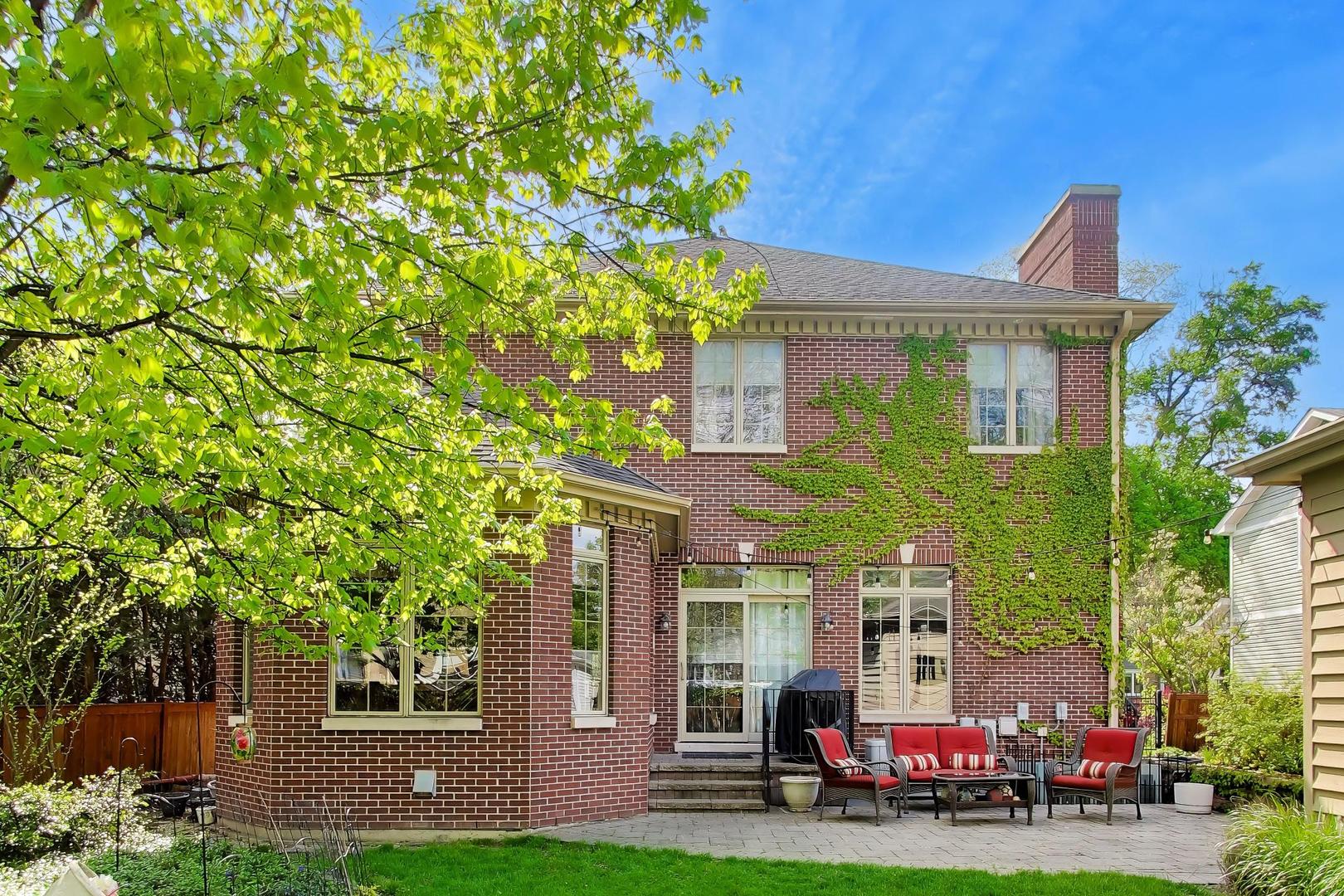 327 South Knight Avenue Park Ridge IL 60068