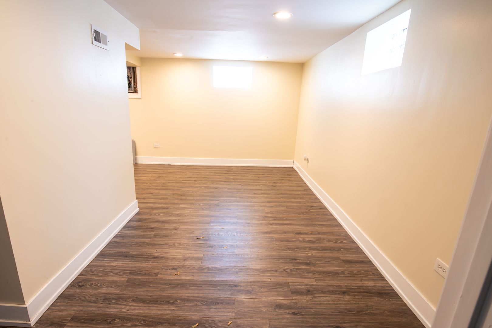 10005 South Calhoun Avenue Chicago IL 60617