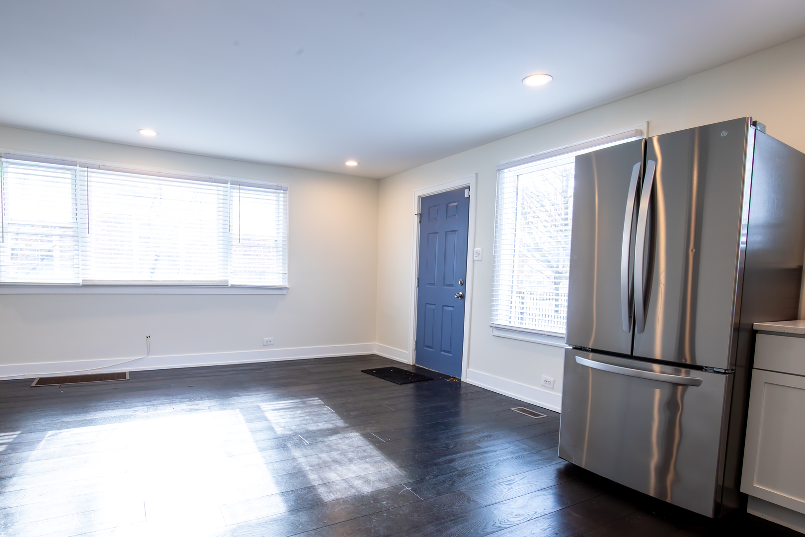10005 South Calhoun Avenue Chicago IL 60617