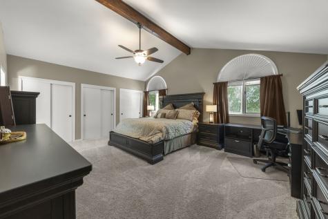 17652 Crestview Court Orland Park IL 60467