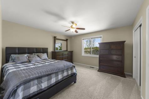 17652 Crestview Court Orland Park IL 60467