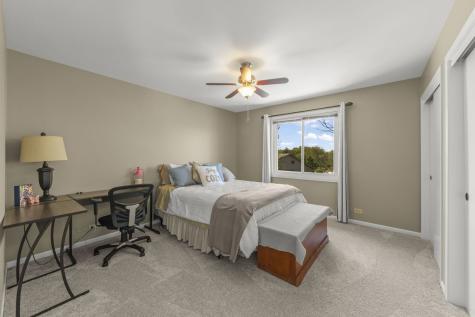 17652 Crestview Court Orland Park IL 60467