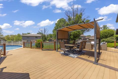 17652 Crestview Court Orland Park IL 60467