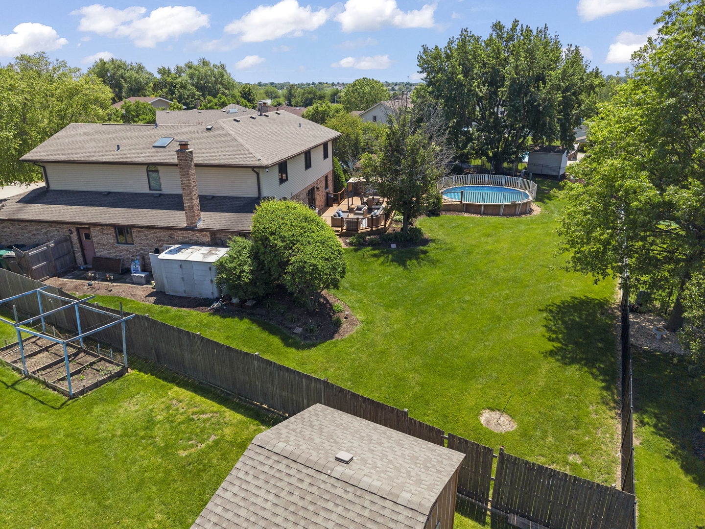 17652 Crestview Court Orland Park IL 60467