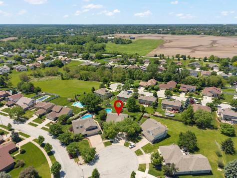 17652 Crestview Court Orland Park IL 60467