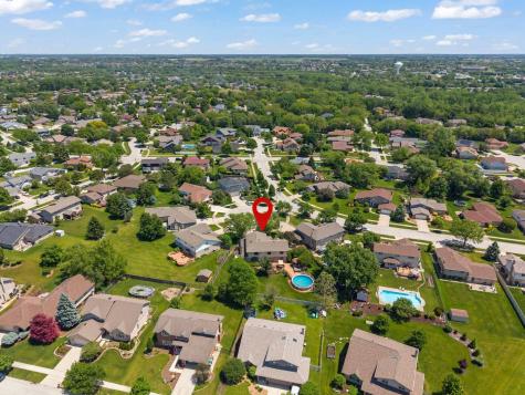17652 Crestview Court Orland Park IL 60467
