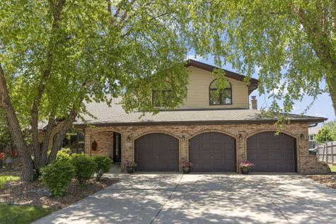 17652 Crestview Court Orland Park IL 60467