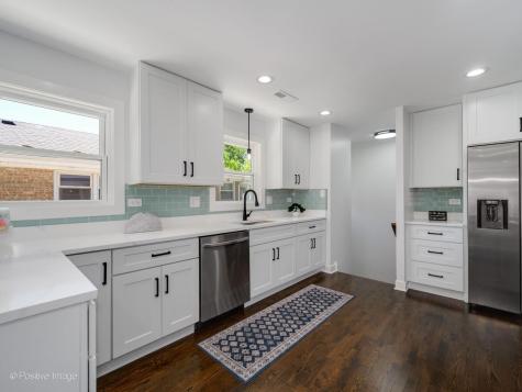 5720 Reba Street Morton Grove IL 60053