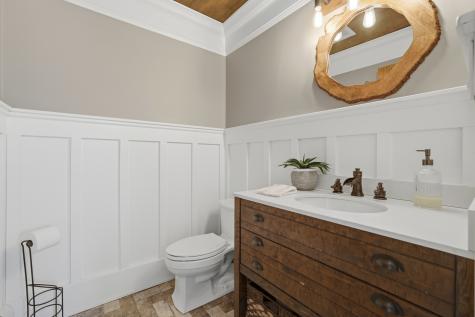33 West Eureka Drive Lemont IL 60439