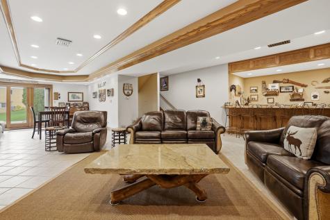 33 West Eureka Drive Lemont IL 60439