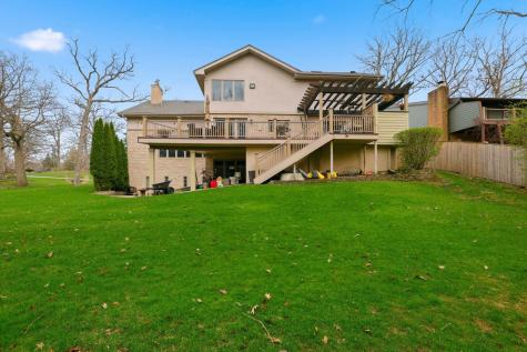 33 West Eureka Drive Lemont IL 60439