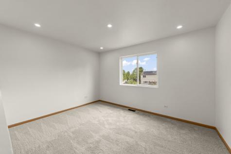 380 Gainsborough Drive Romeoville IL 60446