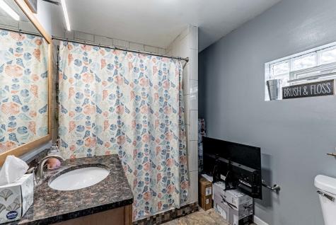 408 Gardner Street Joliet IL 60433