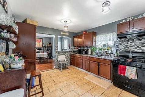 408 Gardner Street Joliet IL 60433