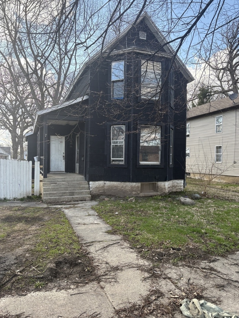 337 North 6th Avenue Kankakee IL 60901