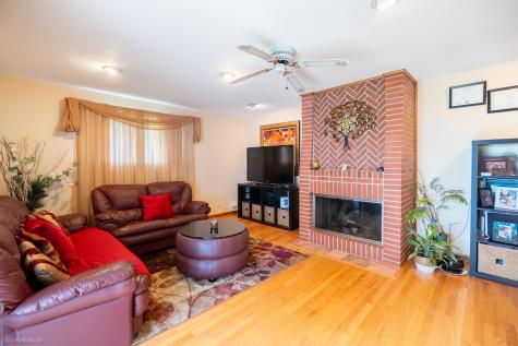 1720 North Chestnut Avenue Arlington Heights IL 60004