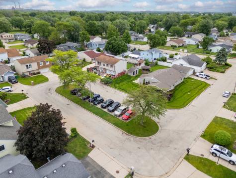 825 Copley Lane Joliet IL 60431