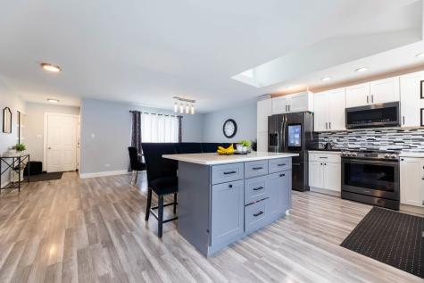 825 Copley Lane Joliet IL 60431