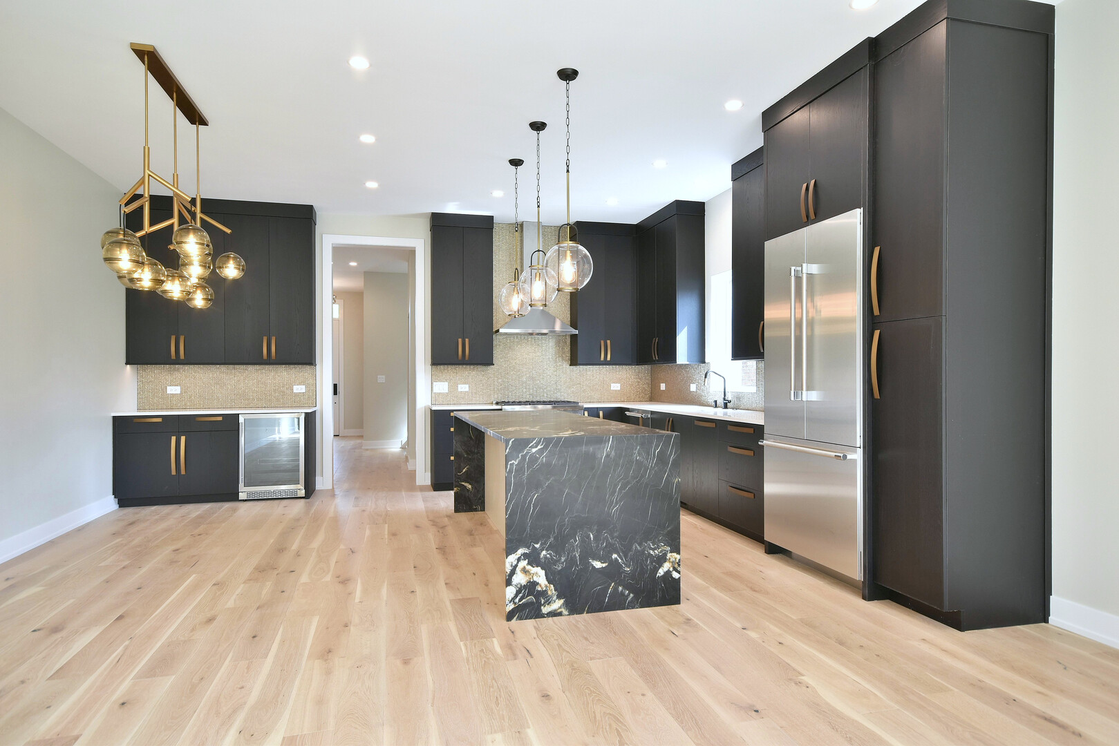 256 Addison Avenue N Elmhurst IL 60126