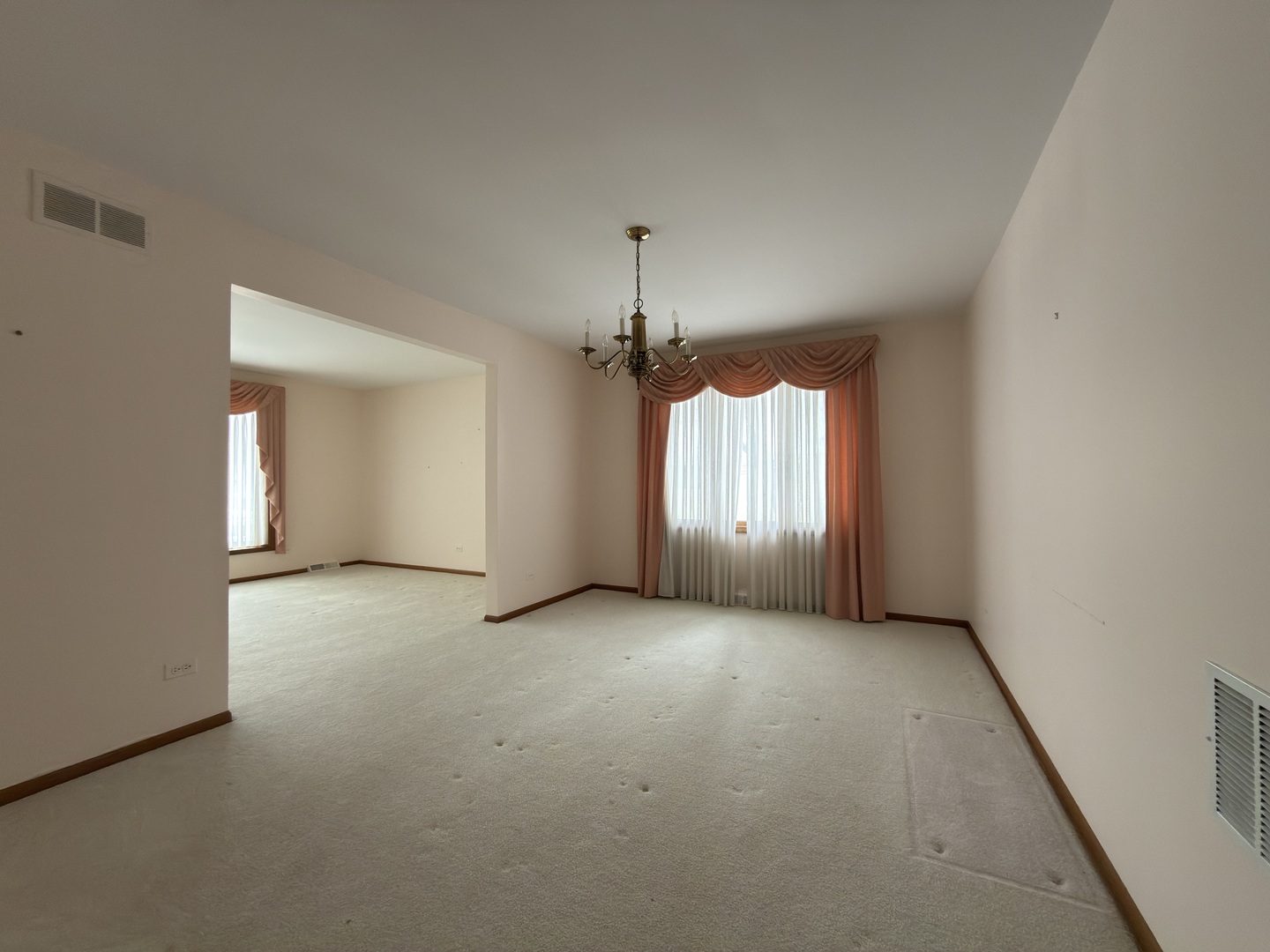7700 Apple Tree Lane Willowbrook IL 60527