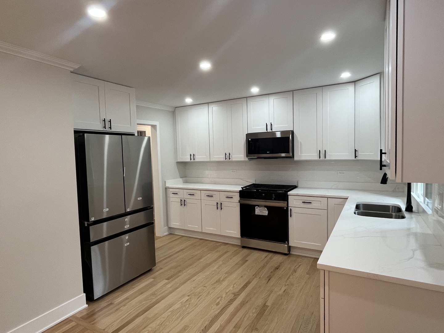 403 Burlington Avenue Clarendon Hills IL 60514