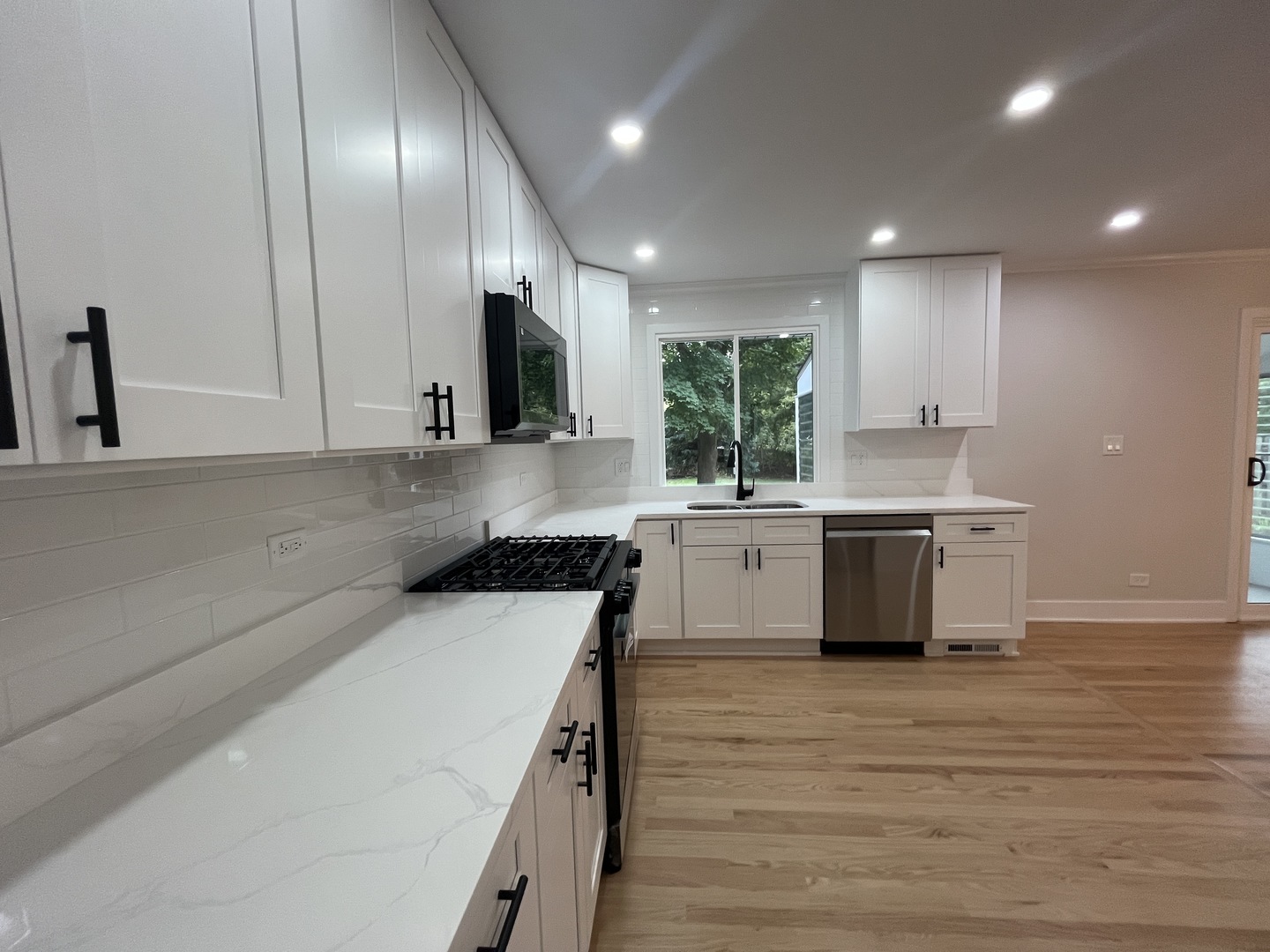 403 Burlington Avenue Clarendon Hills IL 60514