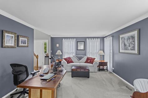 135 Arquilla Drive Algonquin IL 60102