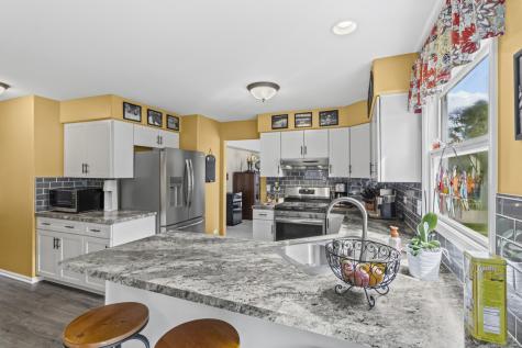 135 Arquilla Drive Algonquin IL 60102