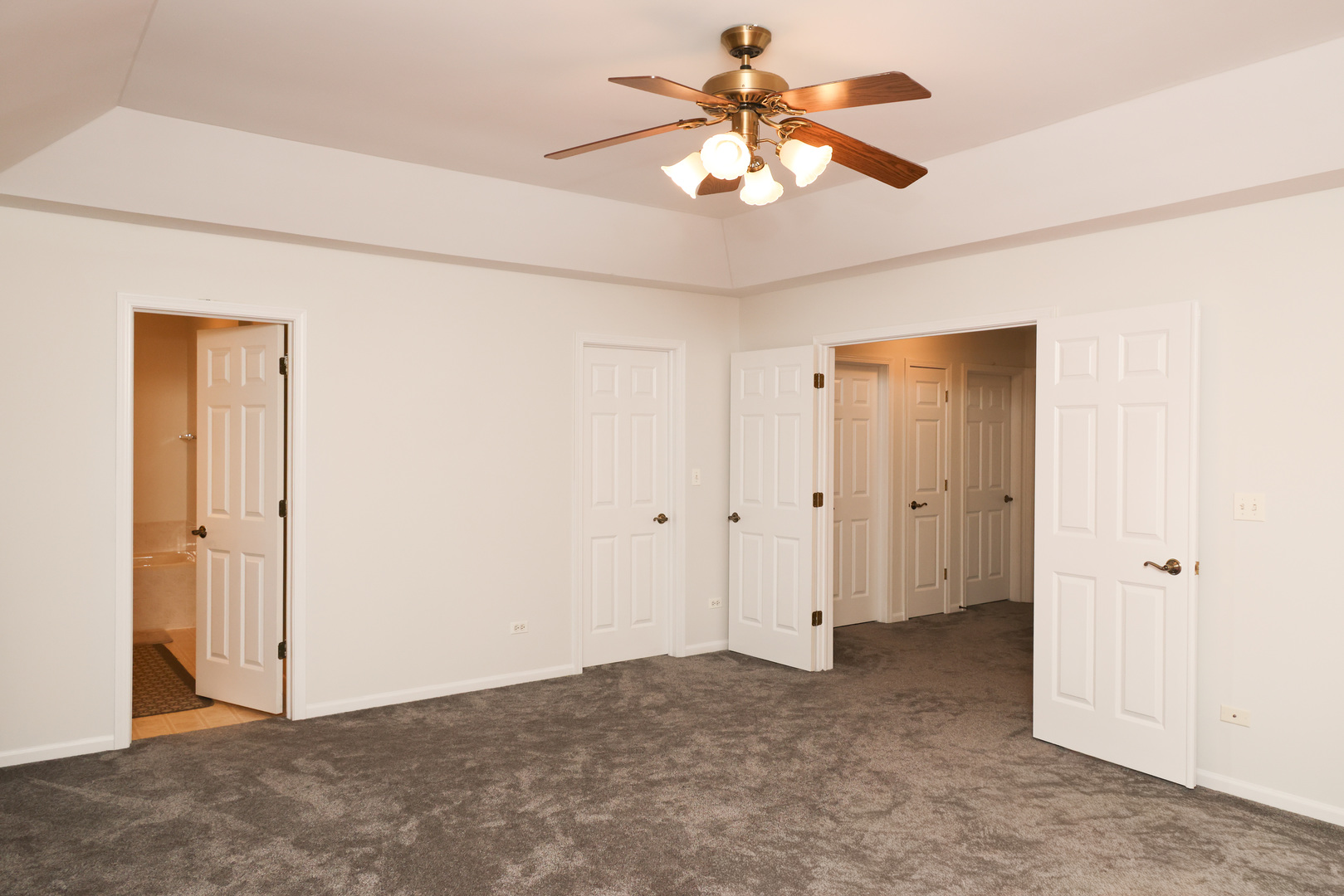 1011 Napa Lane Aurora IL 60502