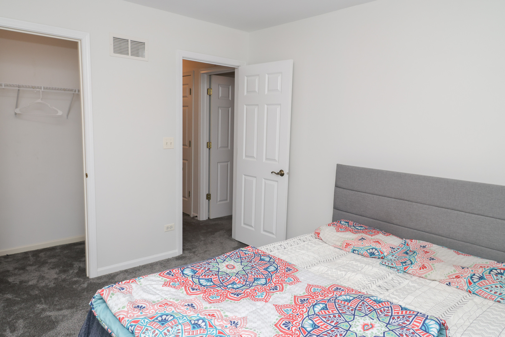 1011 Napa Lane Aurora IL 60502