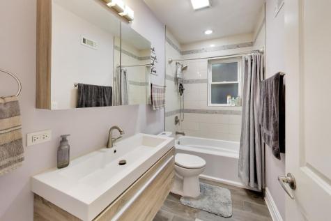 7937 West Elmgrove Drive Elmwood Park IL 60707