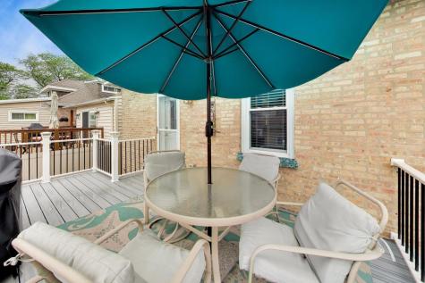 7937 West Elmgrove Drive Elmwood Park IL 60707