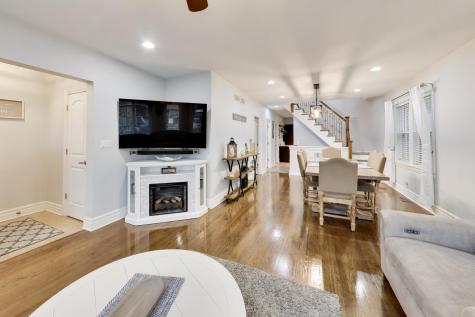 7937 West Elmgrove Drive Elmwood Park IL 60707