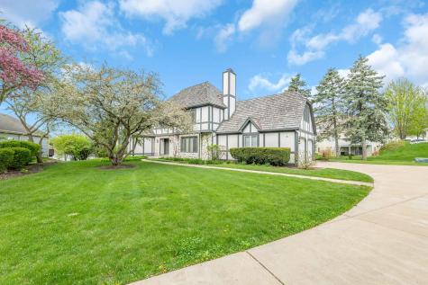 8 Heaton Court Sugar Grove IL 60554