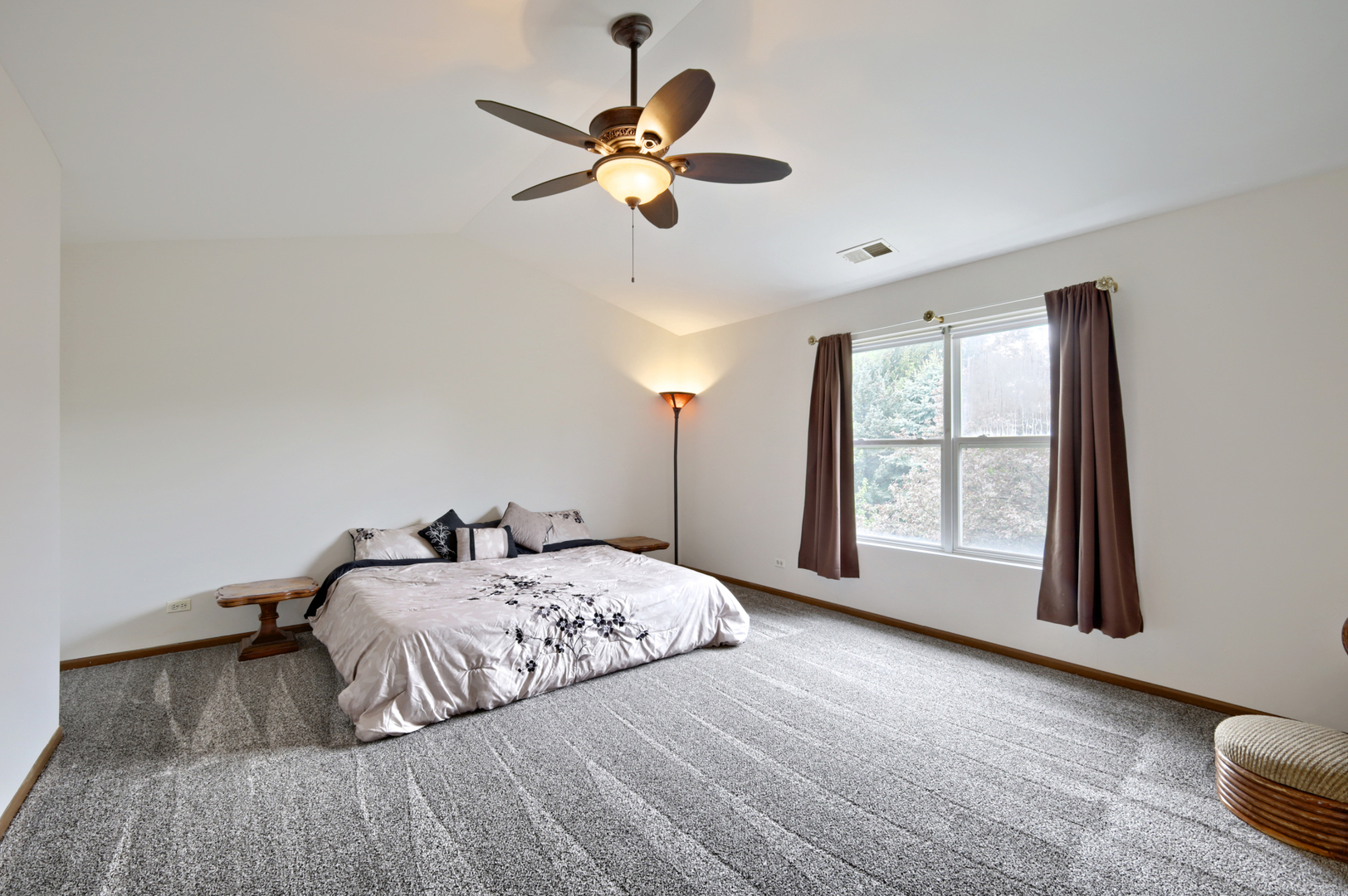 12440 South Bobwhite Lane Plainfield IL 60585