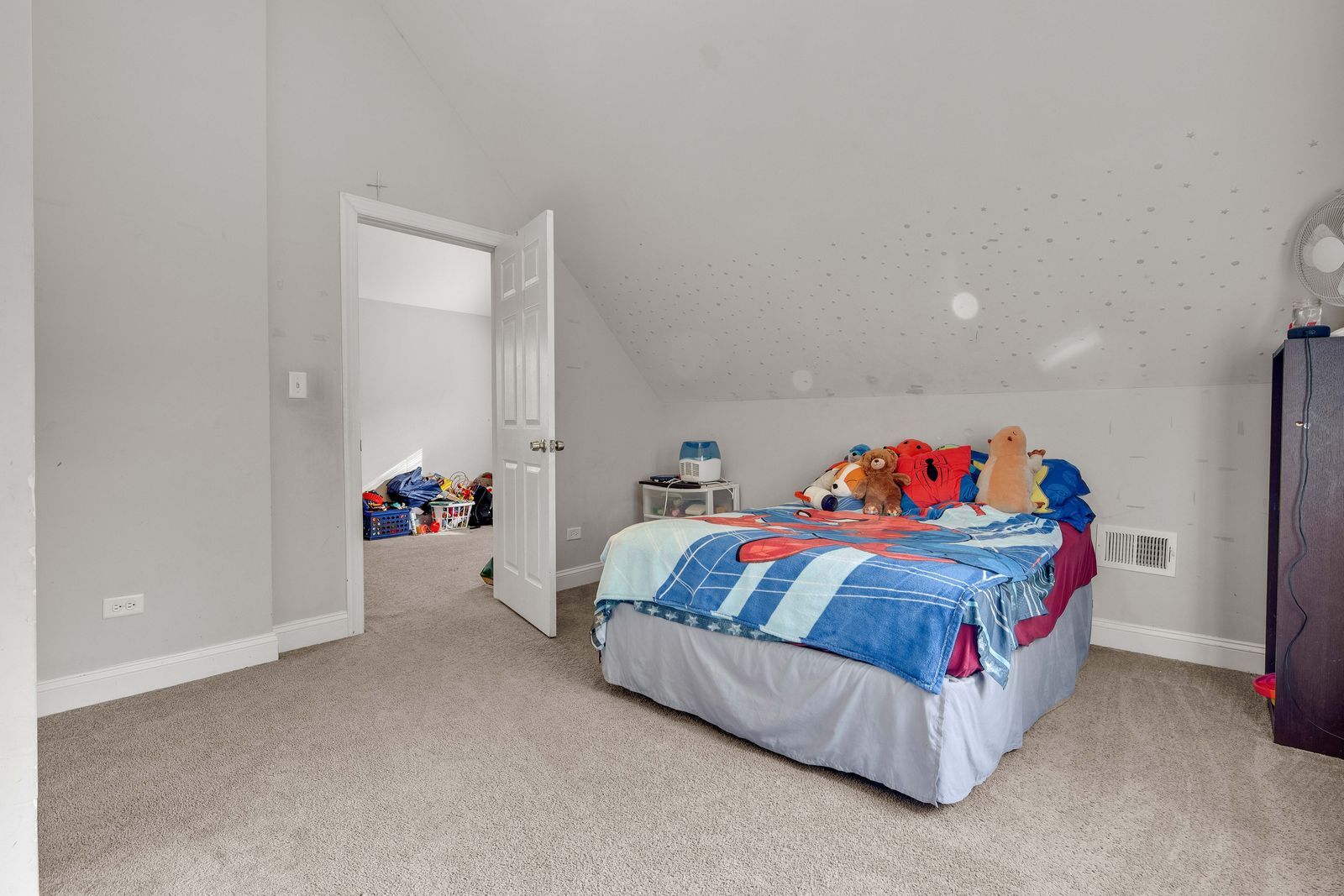 2053 North Lavergne Avenue Chicago IL 60639