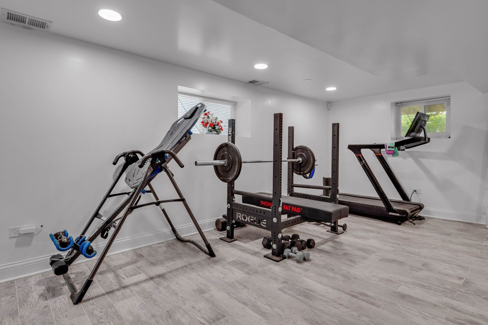 2053 North Lavergne Avenue Chicago IL 60639