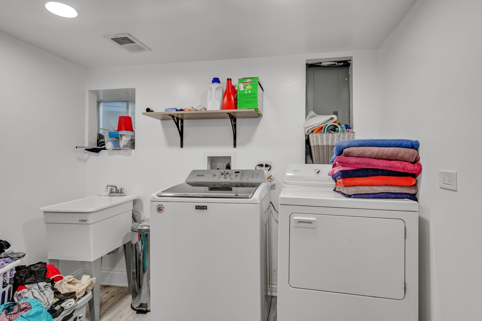 2053 North Lavergne Avenue Chicago IL 60639