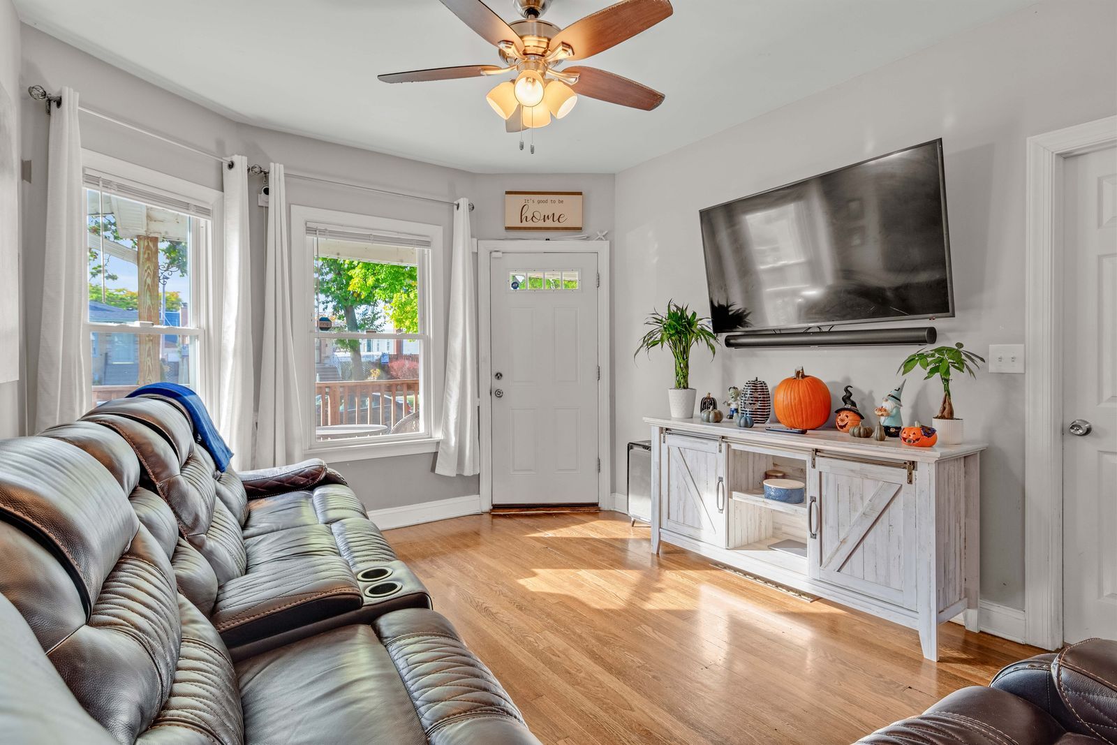 2053 North Lavergne Avenue Chicago IL 60639