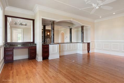 344 Old Sutton Road Barrington IL 60010