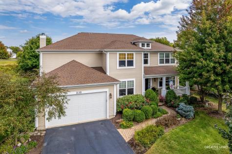232 Loradale Road Oswego IL 60543